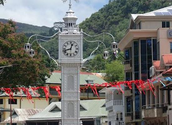 seychelles/anse-boudin/landmark/victoria-clock-tower