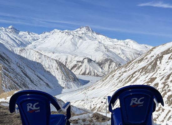 georgia/gudauri/landmark/vagabond-adventures-gudauri-ski-school-ski-holiday-packages-backcountry-ski-tours