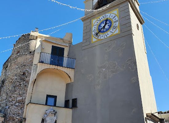 italy/capri/landmark/torre-dell-orologio