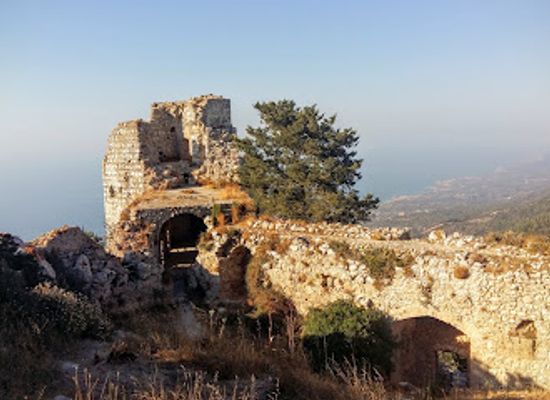 cyprus/tylliria-region/landmark/kantara-castle