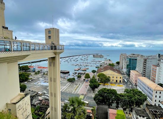 brazil/agreste/landmark/elevador-lacerda