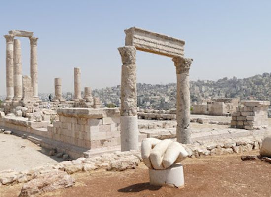 jordan/al-karak-plateau/landmark/hercules-hand