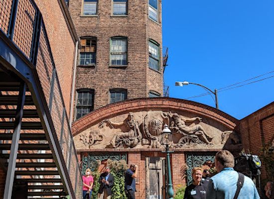 maryland/baltimore/landmark/the-peale