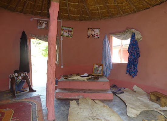 ghana/northern-region/landmark/sognaayili-ghanaian-hut