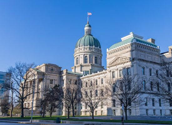 indiana/central-indiana/landmark/indiana-statehouse