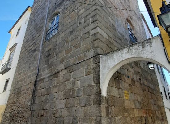 portugal/evora/landmark/torre-de-sisebuto