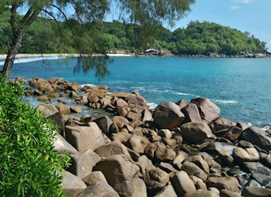 seychelles/anse-boudin/landmark/anse-takamaka-beach