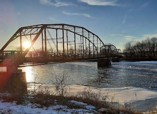 iowa/cedar-valley/landmark/sutliff-bridge