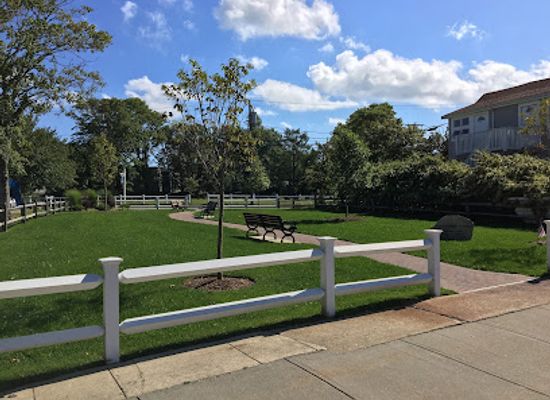 massachusetts/cape-cod/landmark/stone-memorial-park