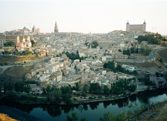 spain/toledo/landmark/plaza-de-el-salvador