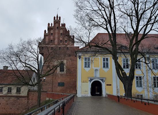 poland/warmia/landmark/monument-of-nicolaus-copernicus
