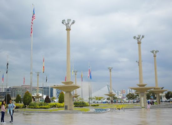 malaysia/east-coast/landmark/putra-square