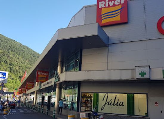 andorra/sant-julia-de-loria/landmark/river-centre-comercial