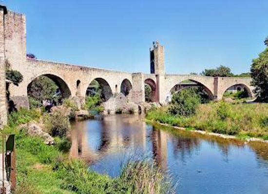spain/catalonia/landmark/besalu