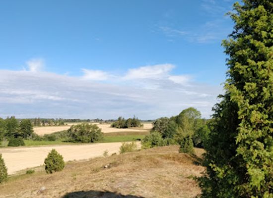 sweden/uppland/landmark/valsgarde-gravfalt