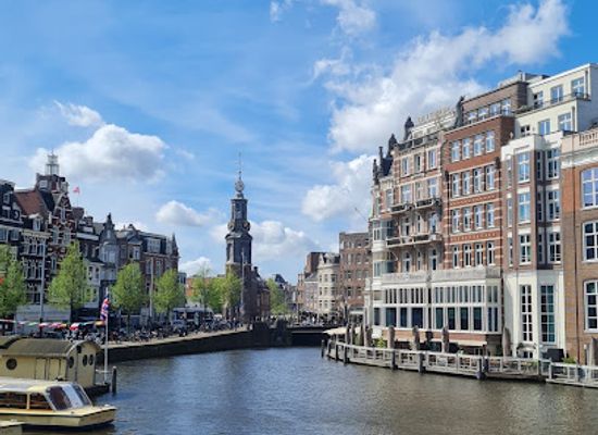 netherlands/amsterdam/landmark/reederif-p-kooij
