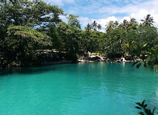 vanuatu/aore-island/landmark/matevulu-blue-hole