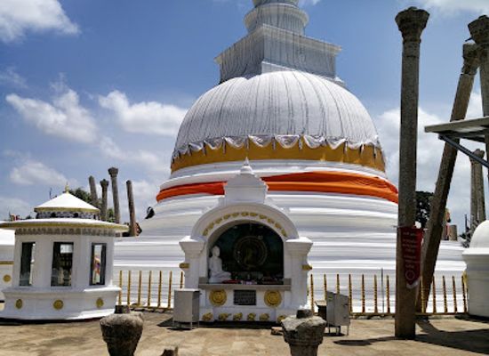 sri-lanka/anuradhapura/landmark/thuparamaya