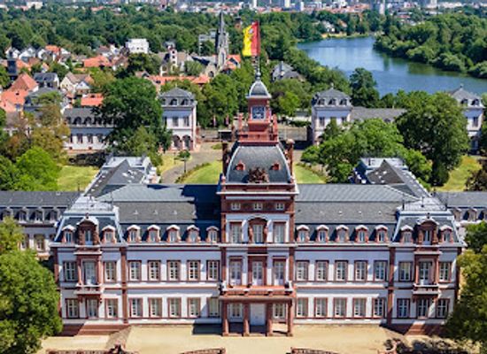germany/hesse/landmark/historisches-museum-hanau-schloss-philippsruhe
