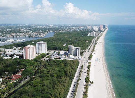 florida/fort-lauderdale-beach/landmark/fort-lauderdale-beach-cam-live-streaming