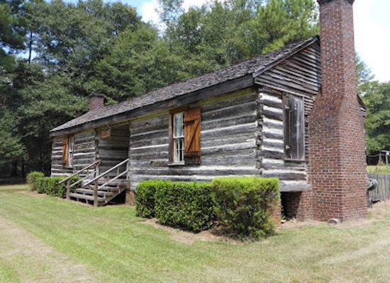 alabama/black-belt/landmark/fort-mitchell-historic-site