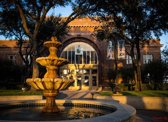 oklahoma/lake-texoma/landmark/the-katy-depot