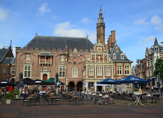 netherlands/kennemerland/landmark/town-hall-haarlem