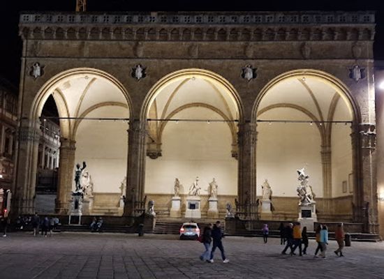 italy/valdarno/landmark/loggia-dei-lanzi