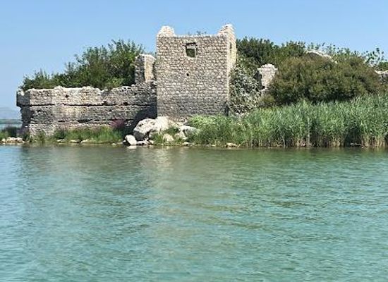 montenegro/skadar-lake-region/landmark/fortress-and-prison-grmozur