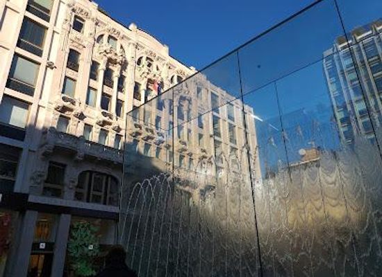 italy/milan/landmark/piazza-del-liberty