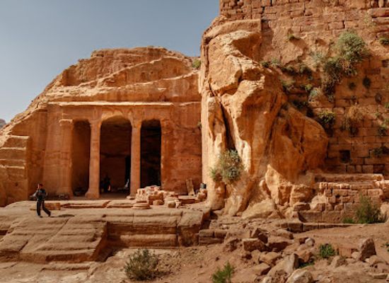 jordan/petra/landmark/garden-temple