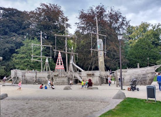 luxembourg/eislek/landmark/municipal-park-of-luxembourg