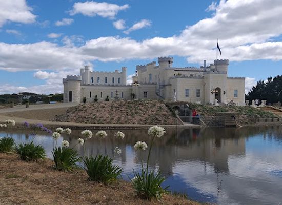 new-zealand/otago/landmark/riverstone-castle