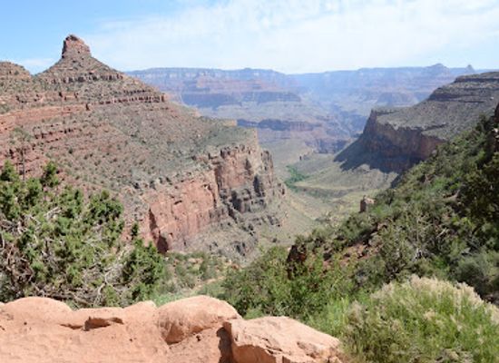 arizona/grand-canyon-village/landmark/1-5-mile-resthouse