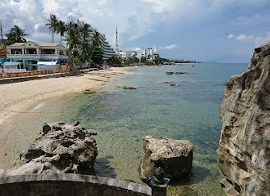 vietnam/phu-quoc-island/landmark/dinh-ba-thuy-long-thanh-mau