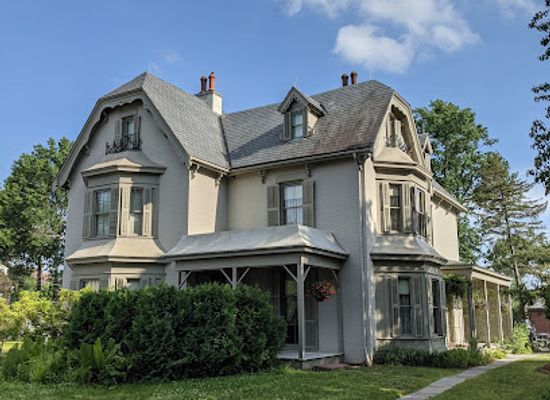 connecticut/new-britain/landmark/harriet-beecher-stowe-center