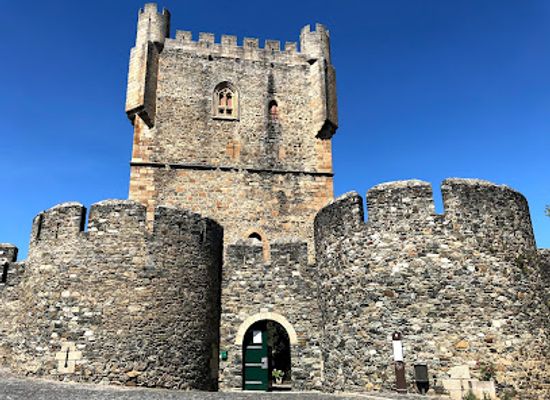 portugal/tras-os-montes/landmark/pillory-of-braganca