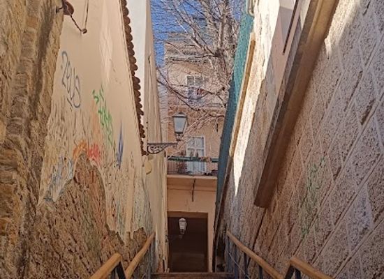 croatia/zagreb/landmark/the-small-steps