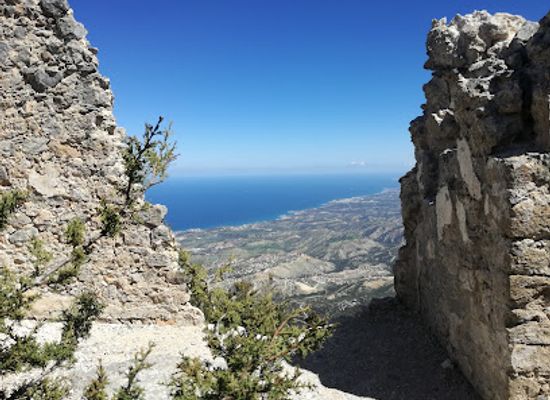 cyprus/kyrenia-mountains/landmark/buffavento-castle
