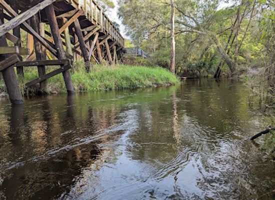 florida/tampa-bay-area/landmark/historic-tampa-gulf-coast-railroad-trestle-bridge