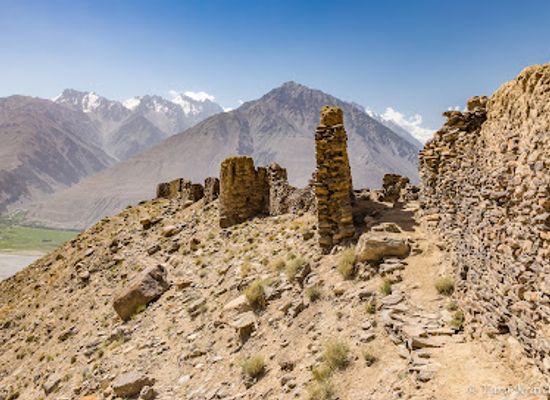 tajikistan/zarafshan-valley/landmark/yamchun-fort