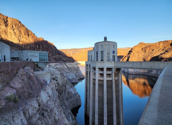 nevada/hoover-dam/landmark/hoover-dam-spillway-house