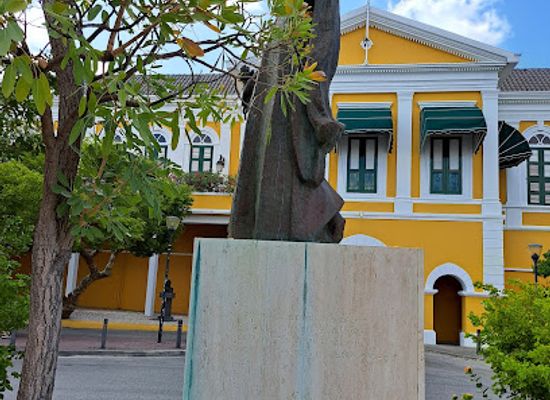curacao/willemstad/punda/landmark/statue-of-thanks