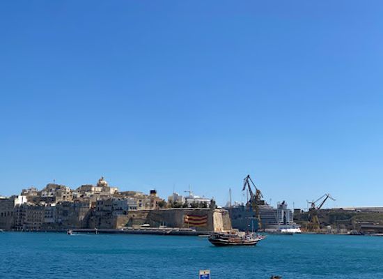 malta/birgu/landmark/fort-lascaris