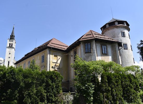slovenia/skofja-loka/landmark/castle-of-stara-loka