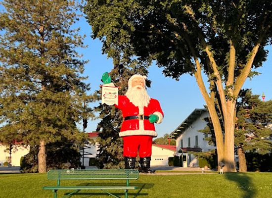 michigan/frankenmuth/landmark/bronner-s-christmas-wonderland