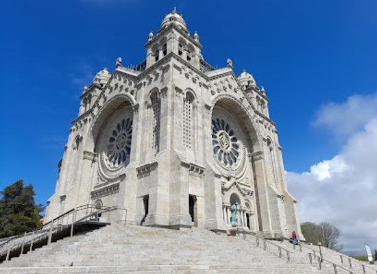 portugal/viana-do-castelo/landmark/monte-de-santa-luzia