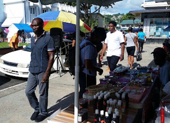 saint-lucia/marigot-bay/landmark/william-peter-boulevard