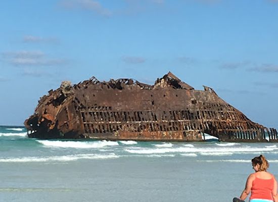 cabo-verde/praia-do-curral-velho/landmark/praia-do-curralinho