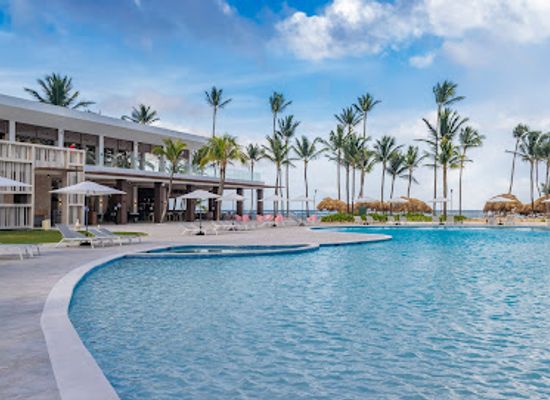 dominican-republic/central-mountain-range/landmark/tropical-deluxe-princess